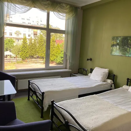 Aparthotel Kert Free Parking 3*