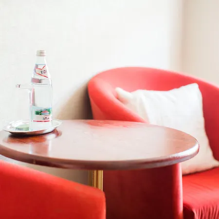 Kert Free Parking 3*