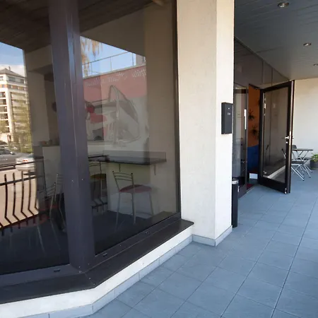 Kert Free Parking 아파트호텔