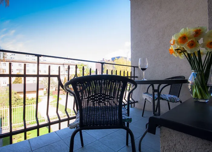 Aparthotel Kert Free Parking