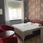 Kert Free Parking 3* Riga