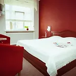 Aparthotel Kert Free Parking Riga