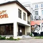 Kert Free Parking 3* Riga