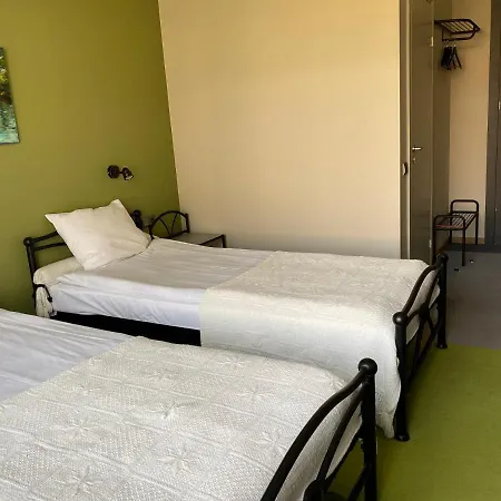 Kert Free Parking Lägenhetshotell 4*