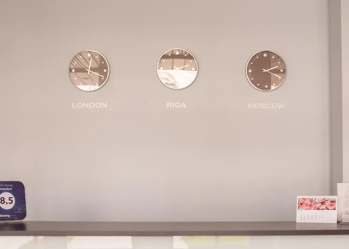 Kert Free Parking Aparthotel